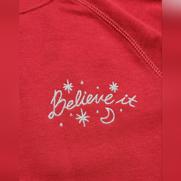 Old Navy Believe It Sweatshirt - Picture 5 of 7